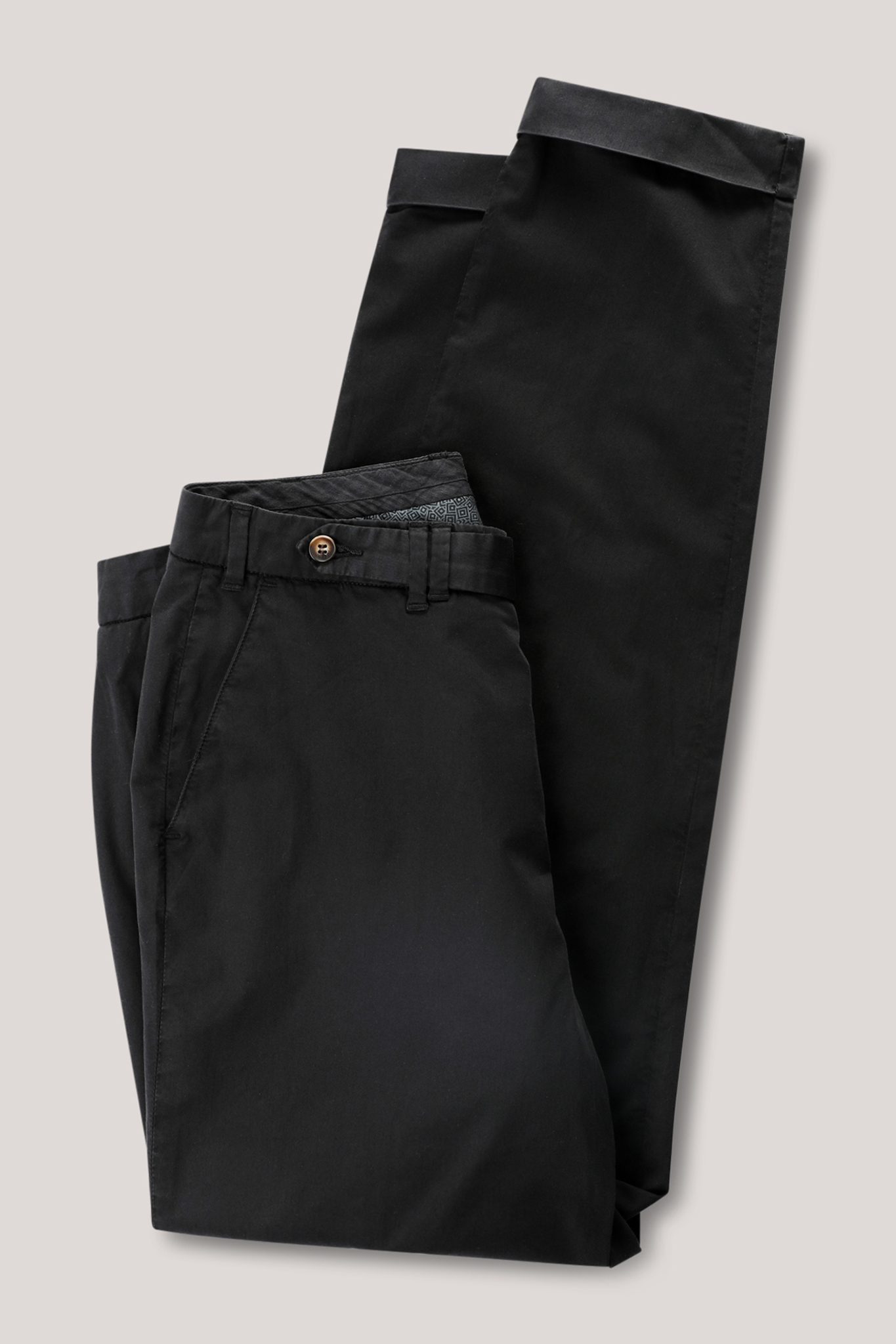 Garment Dyed Carrot Fit Chino Paperweight - Black