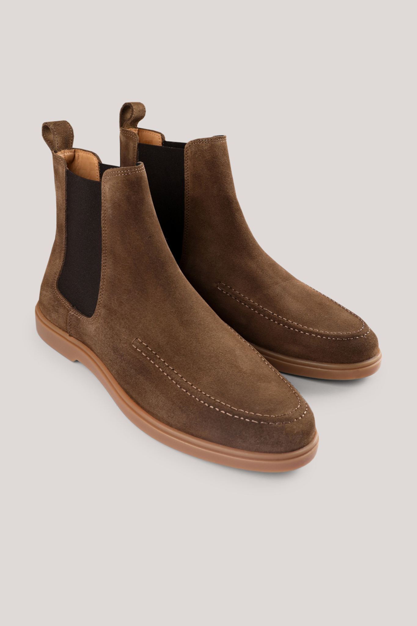 Auburn Chelsea Boot - Suede - Sandstone Tan