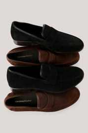 Gisborne Softy Suede Loafer - Black