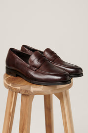 Russell Loafer - Natural Grain Chocolate Brown