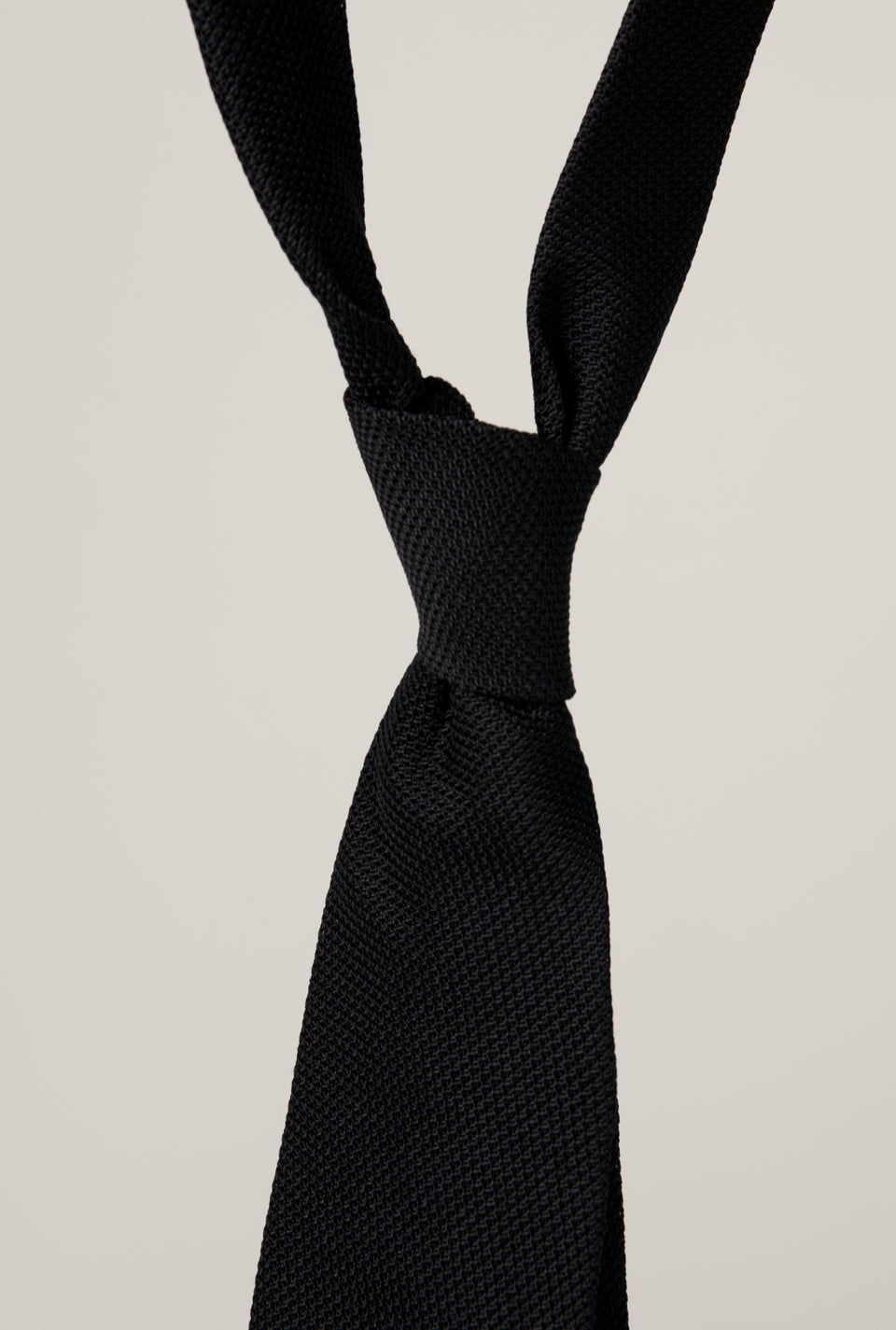 Grenadine Tie - Silk - Black