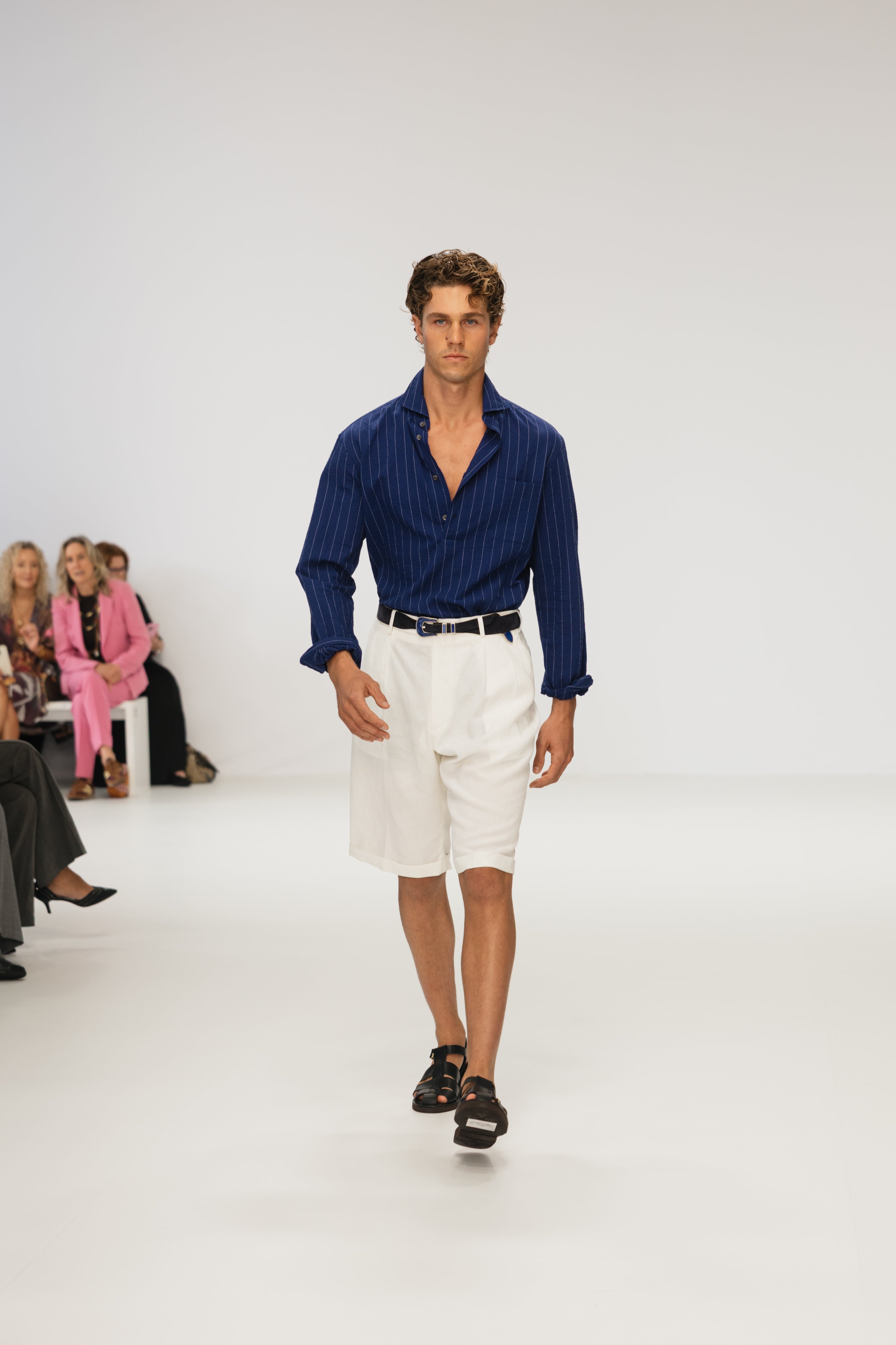 Long-Sleeve Popover - Cotton Seersucker - Aegean Blue & White Stripe (PRE-ORDER)