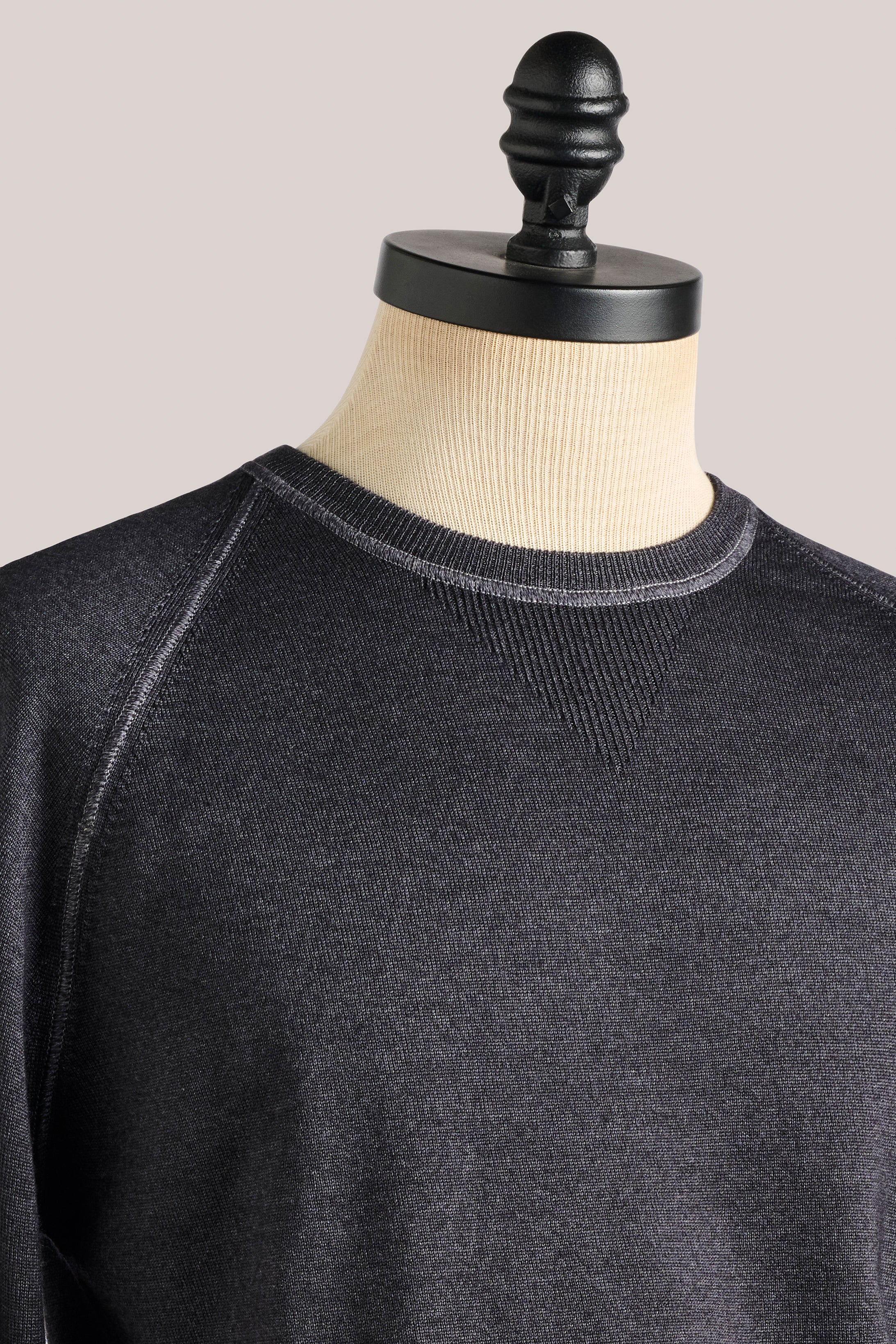 Alcott Raglan Crew Sweater - Wool - Vintage Wash Charcoal