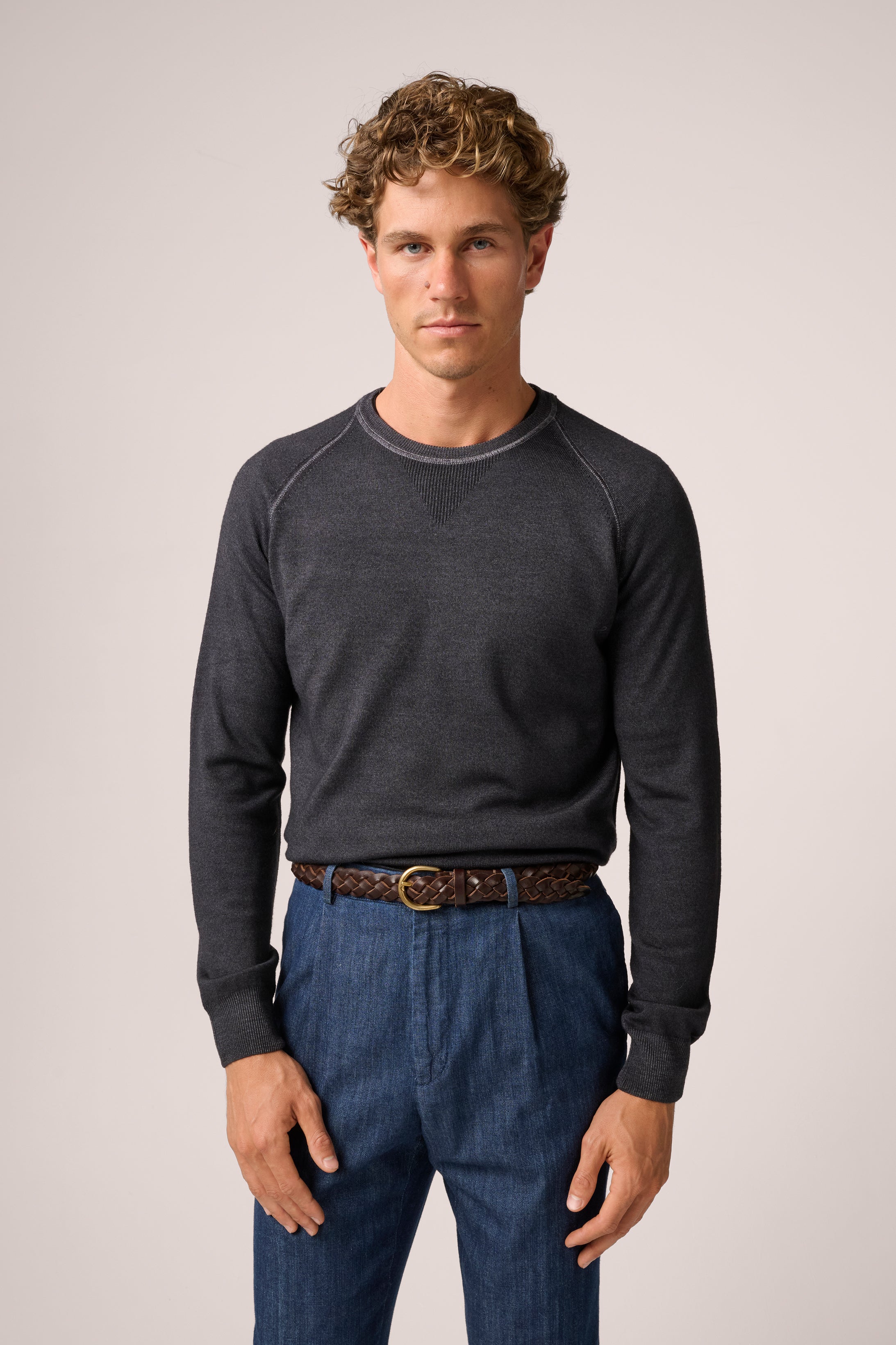 Alcott Raglan Crew Sweater - Wool - Vintage Wash Charcoal