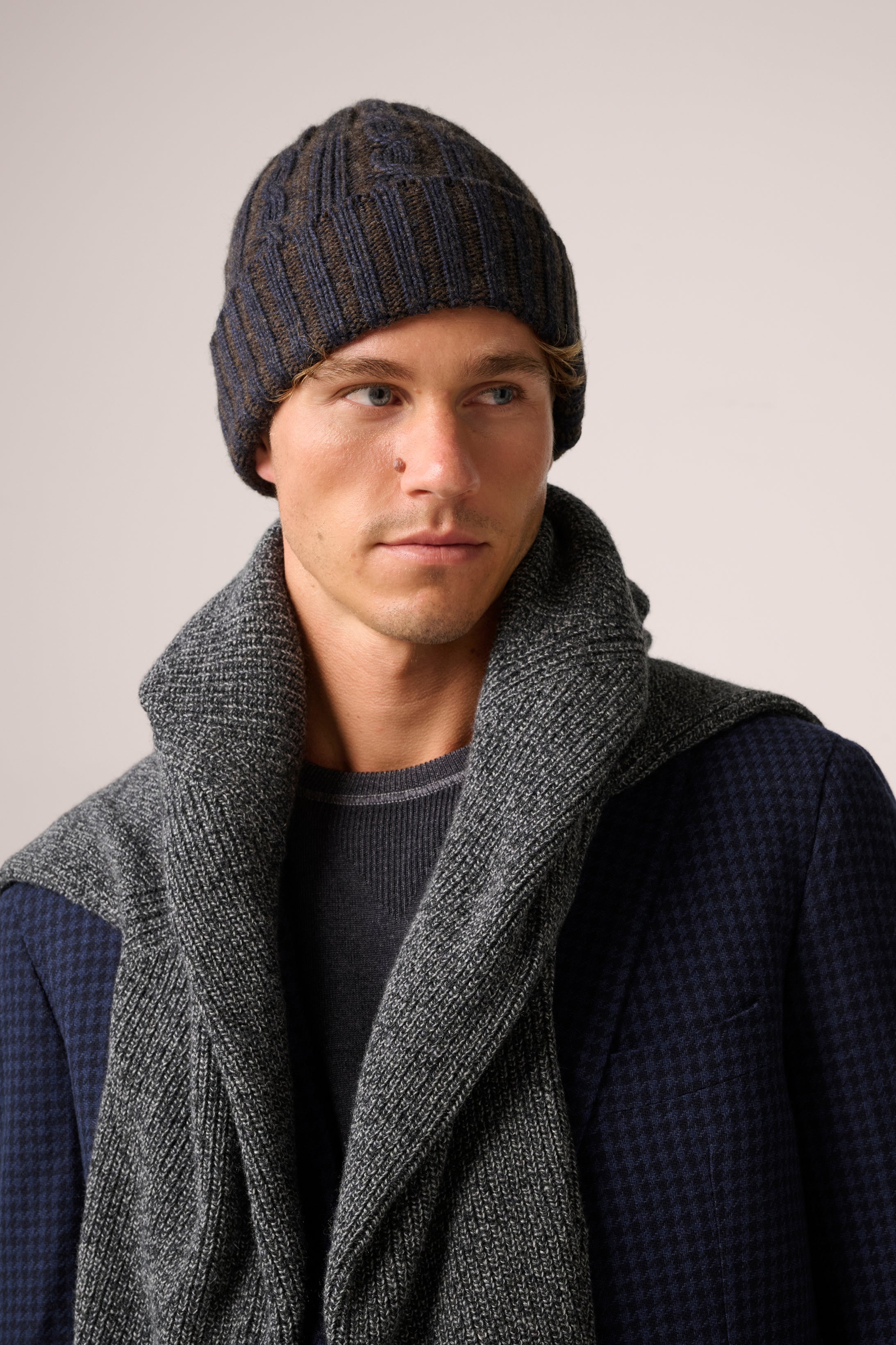 Ribbed Knit Beanie - Cashmere And Wool - Blue And Brown