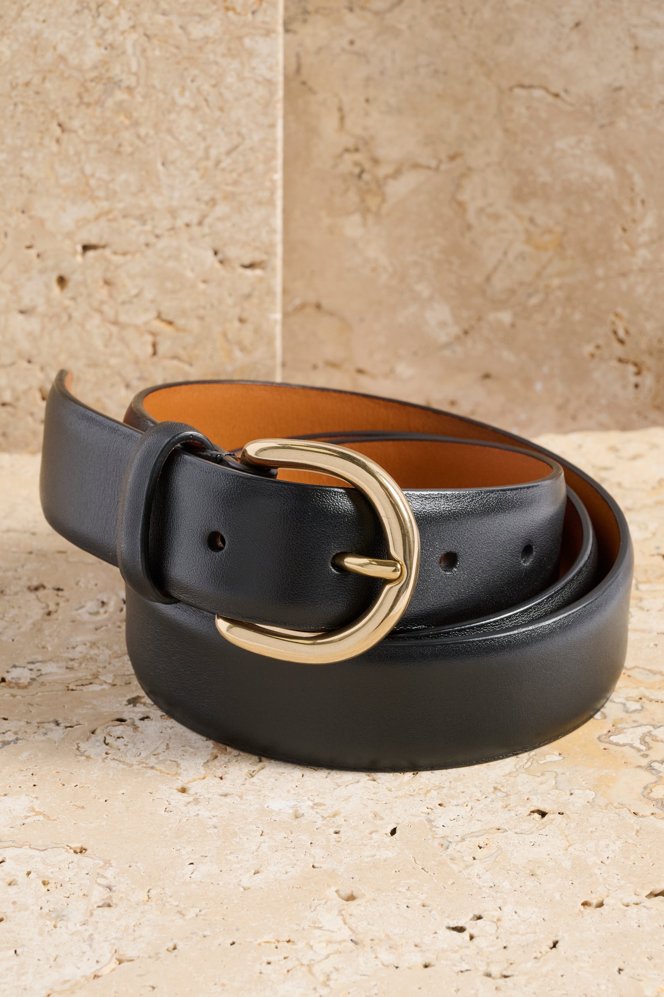 Classic Belt - Leather Black - Gold