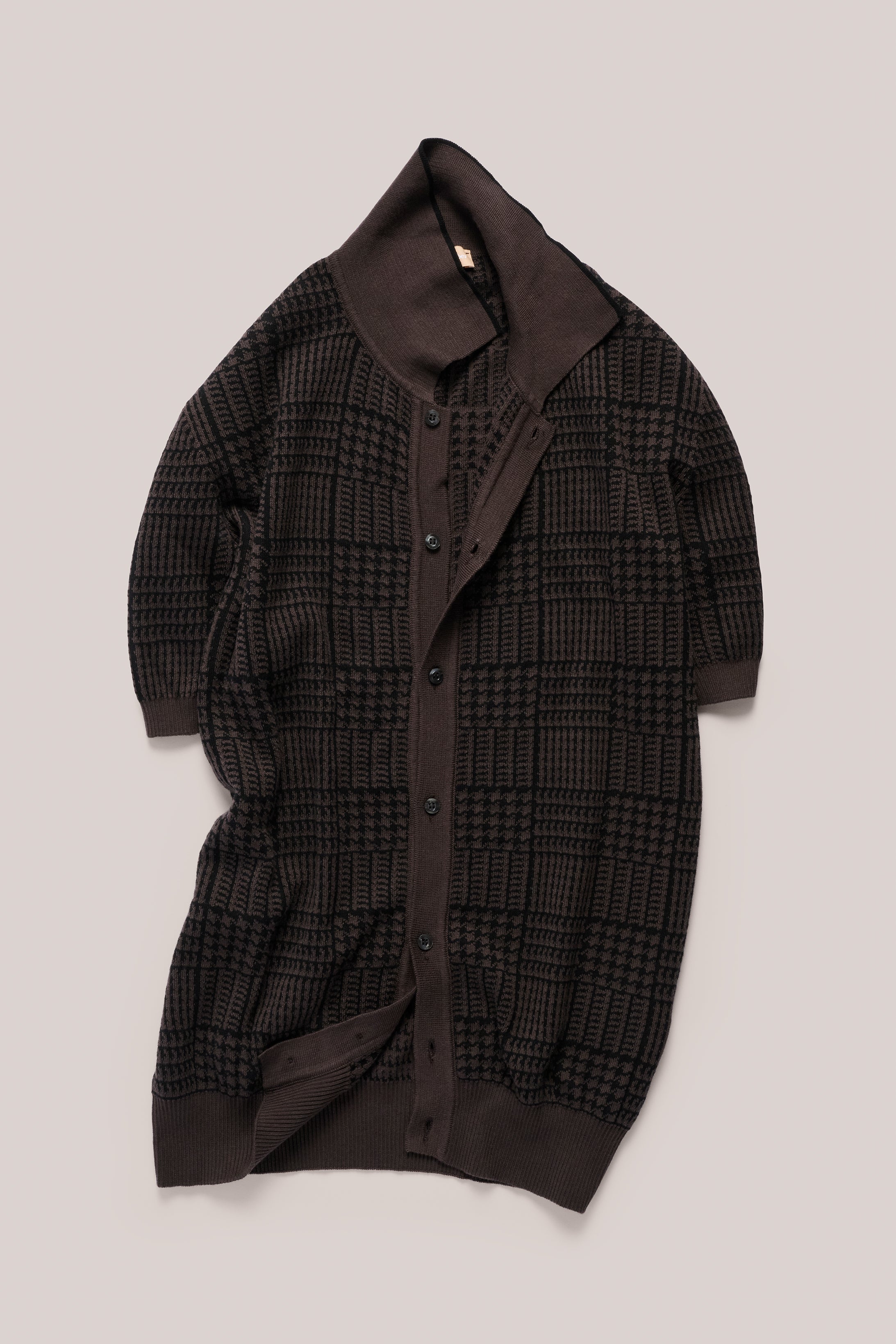 BROWNKNITPOLO_1.jpg