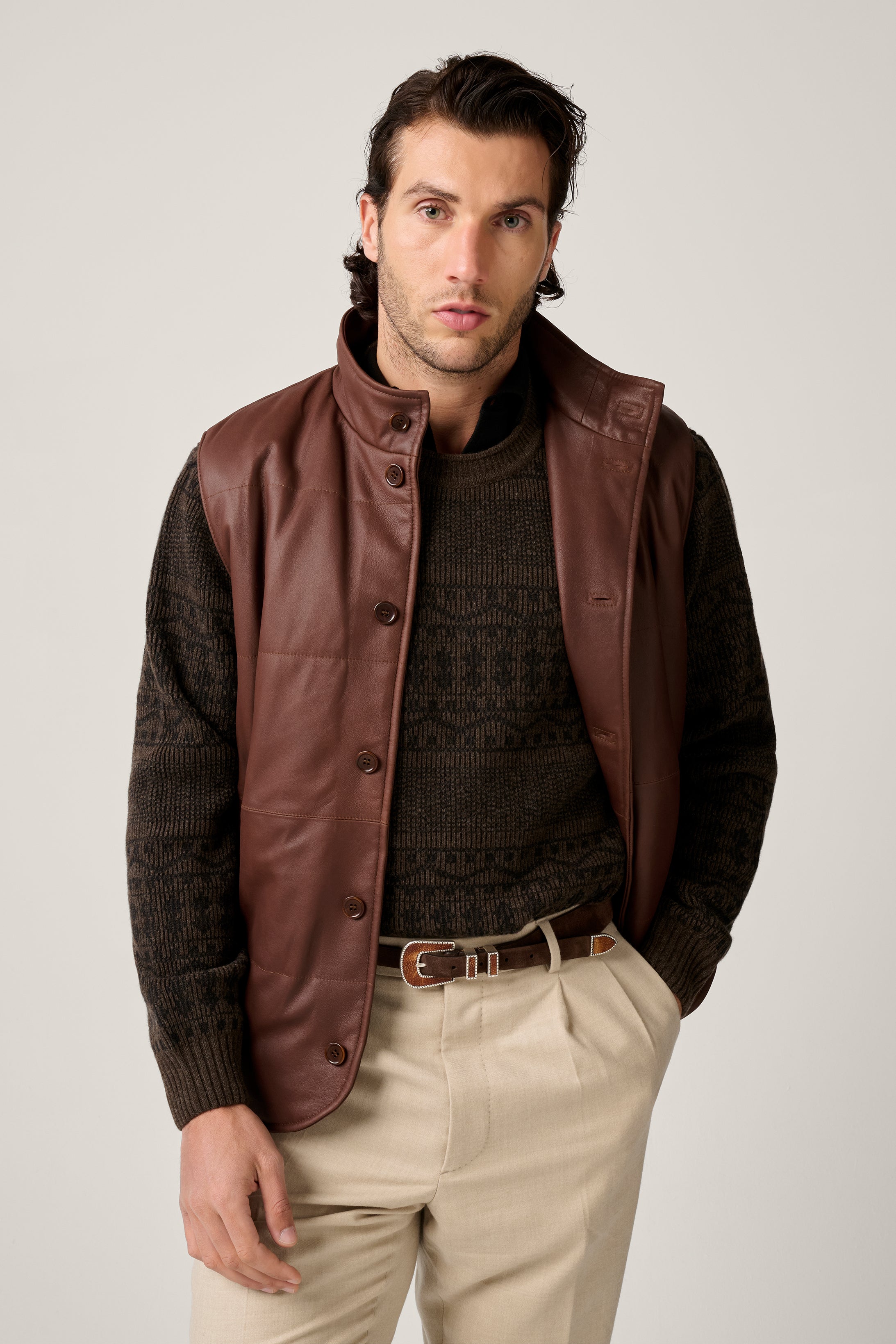 BROWN_VEST_1.jpg