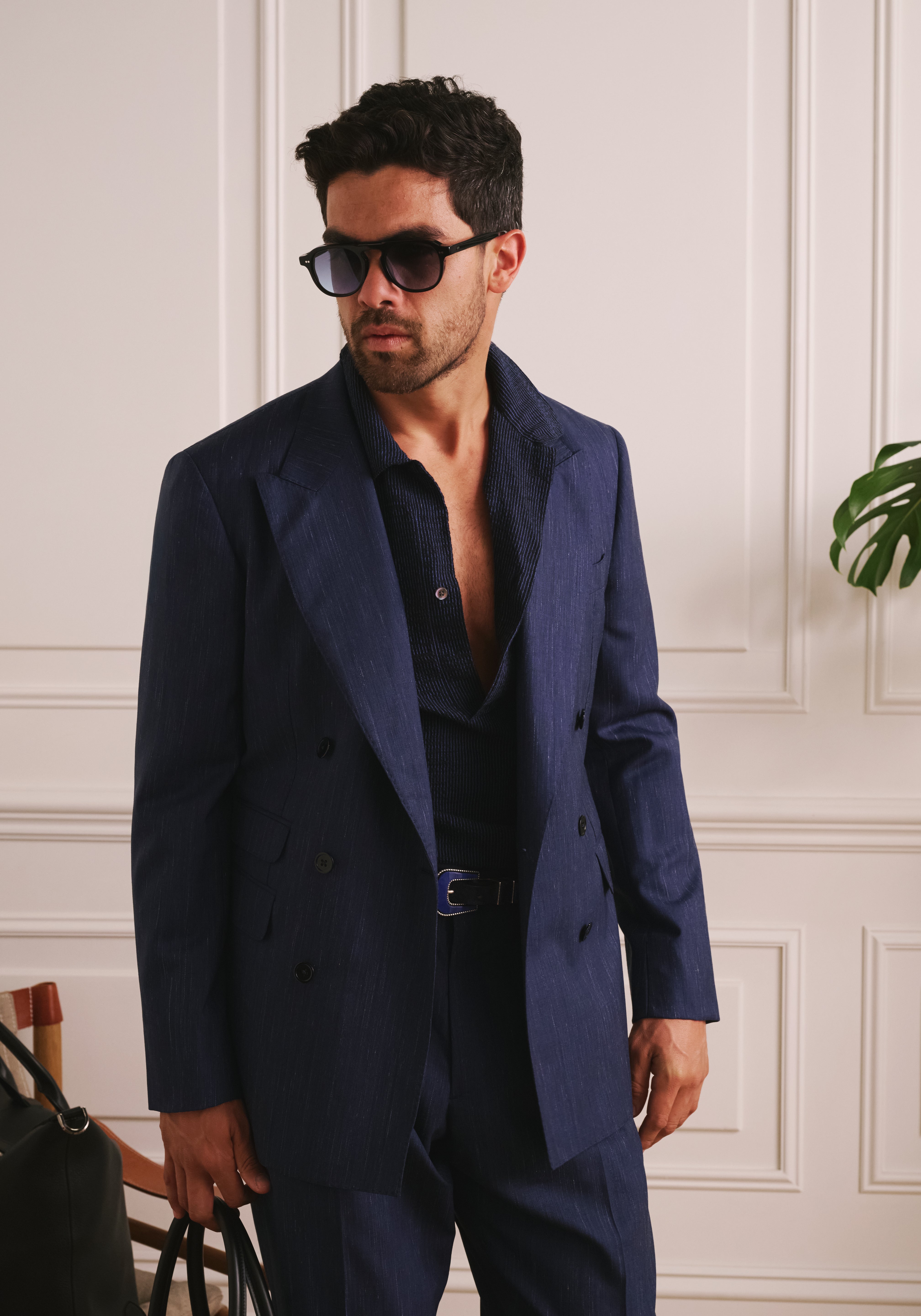 Airey's Aviator Sunglasses - Black Frame / Blue Lens