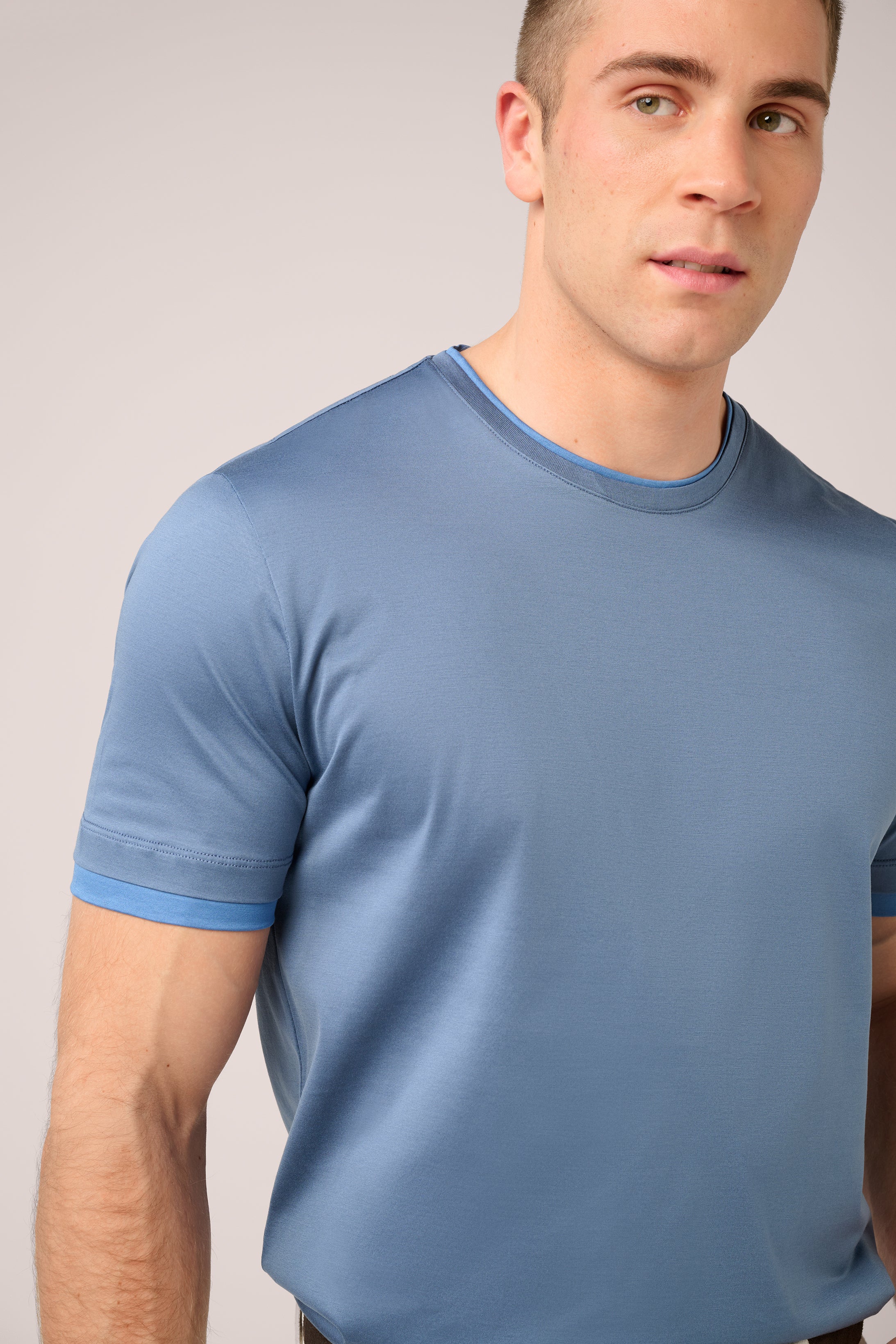 Super Soft T-Shirt - Filo Di Scozia Italian Cotton - Sky Blue
