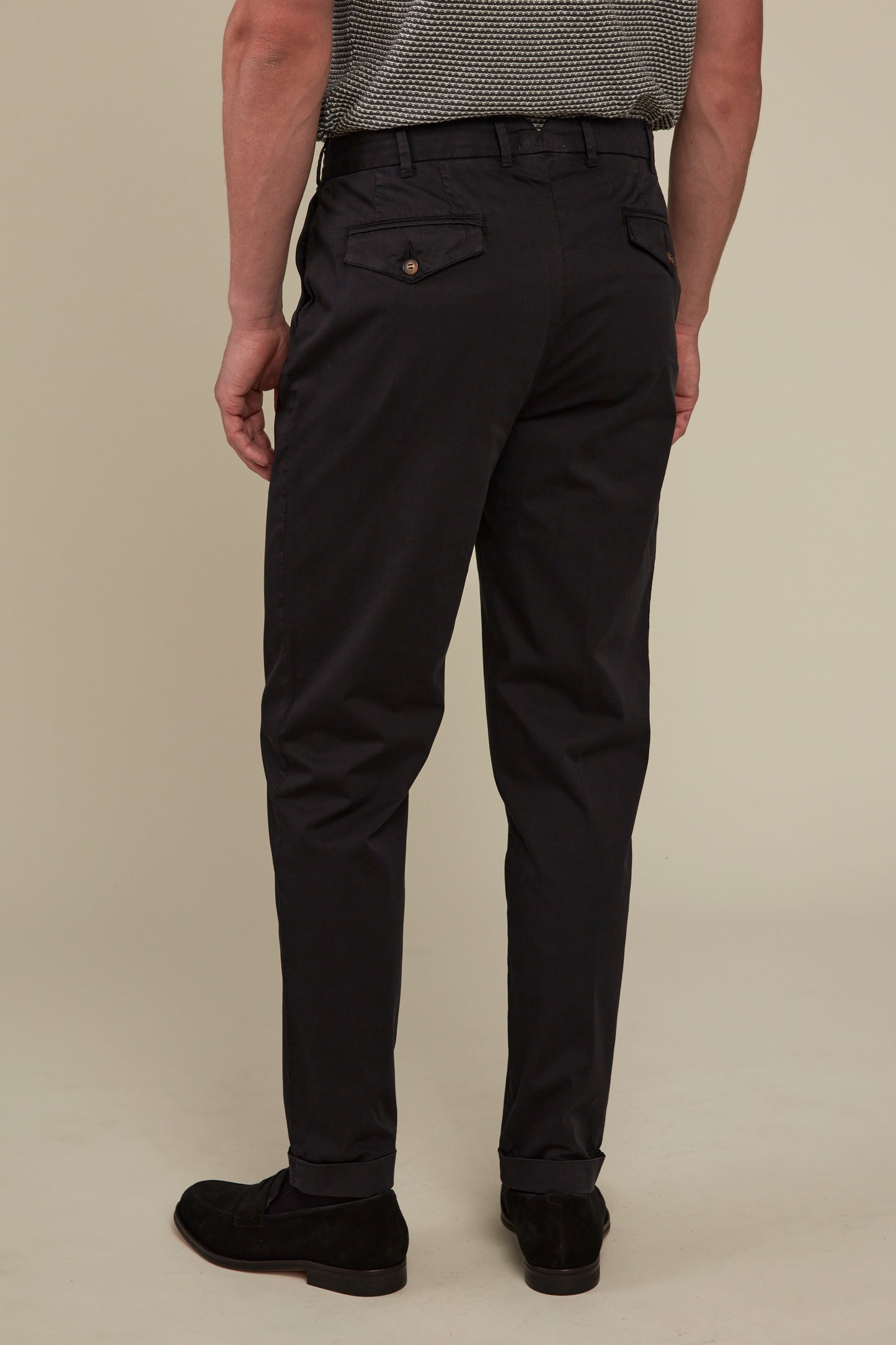 Garment Dyed Carrot Fit Chino Paperweight - Black