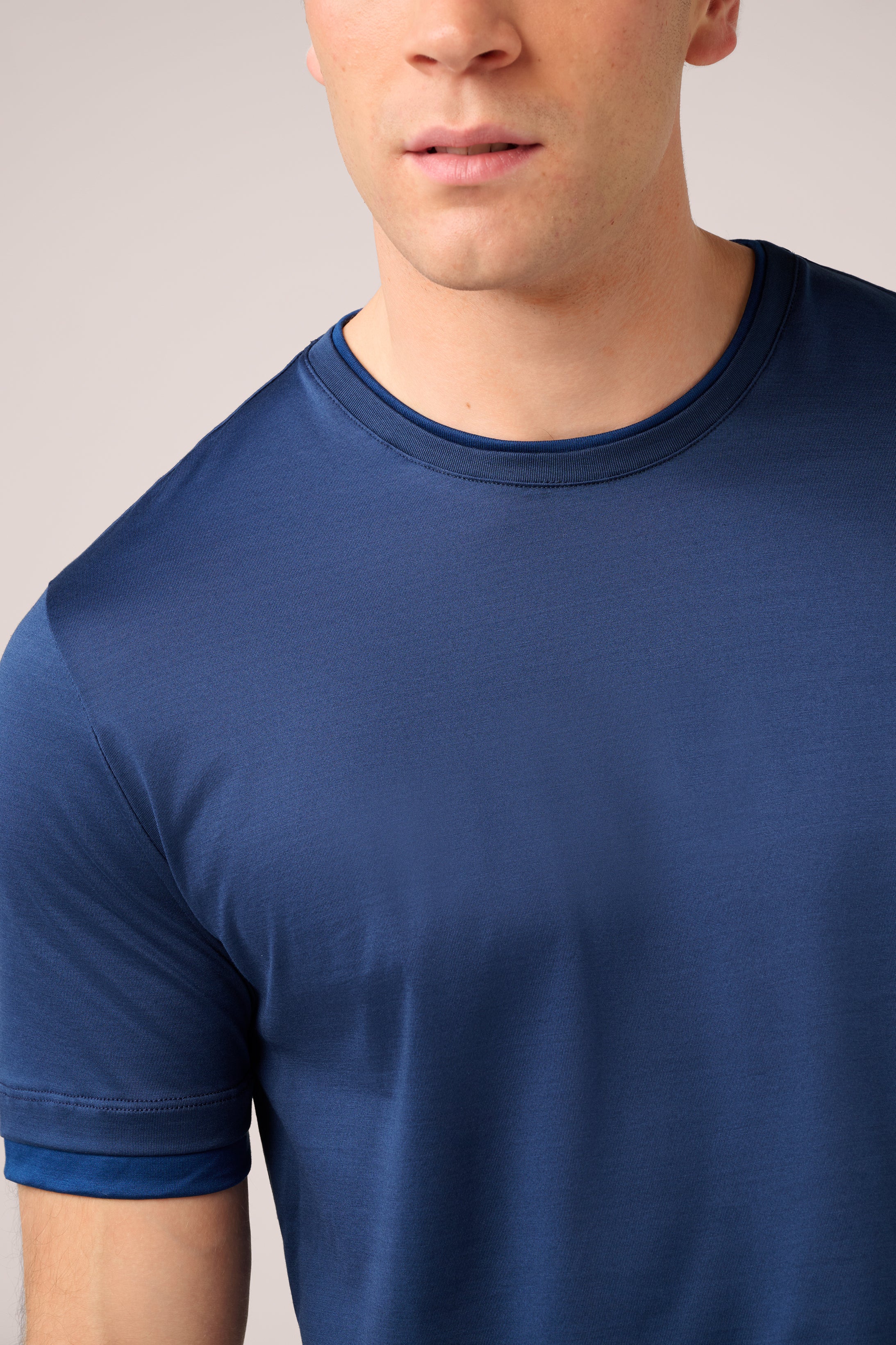 Super Soft T-Shirt - Filo Di Scozia Italian Cotton - Navy Blue