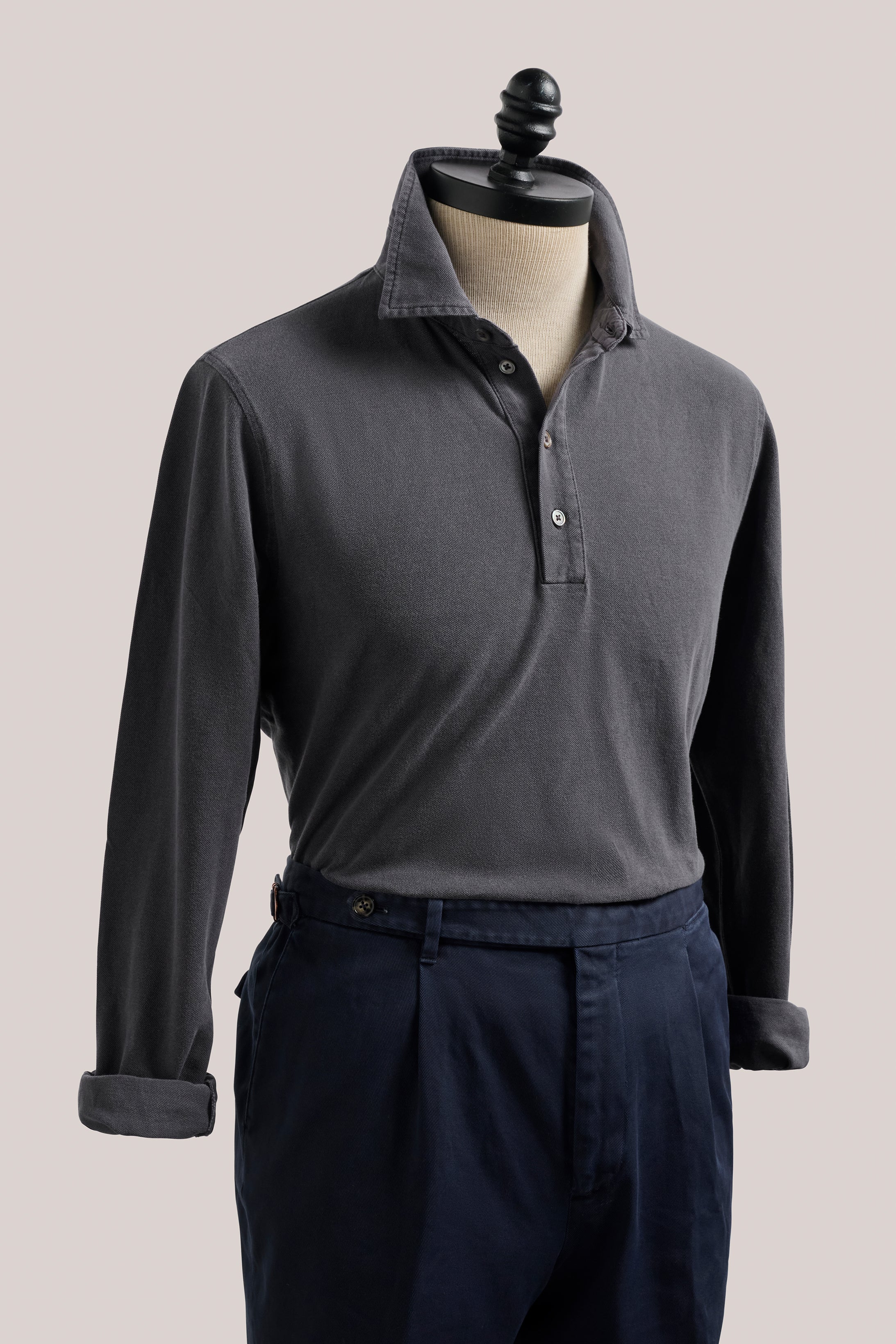 HastingsLongSleeve_charcoal_1.jpg