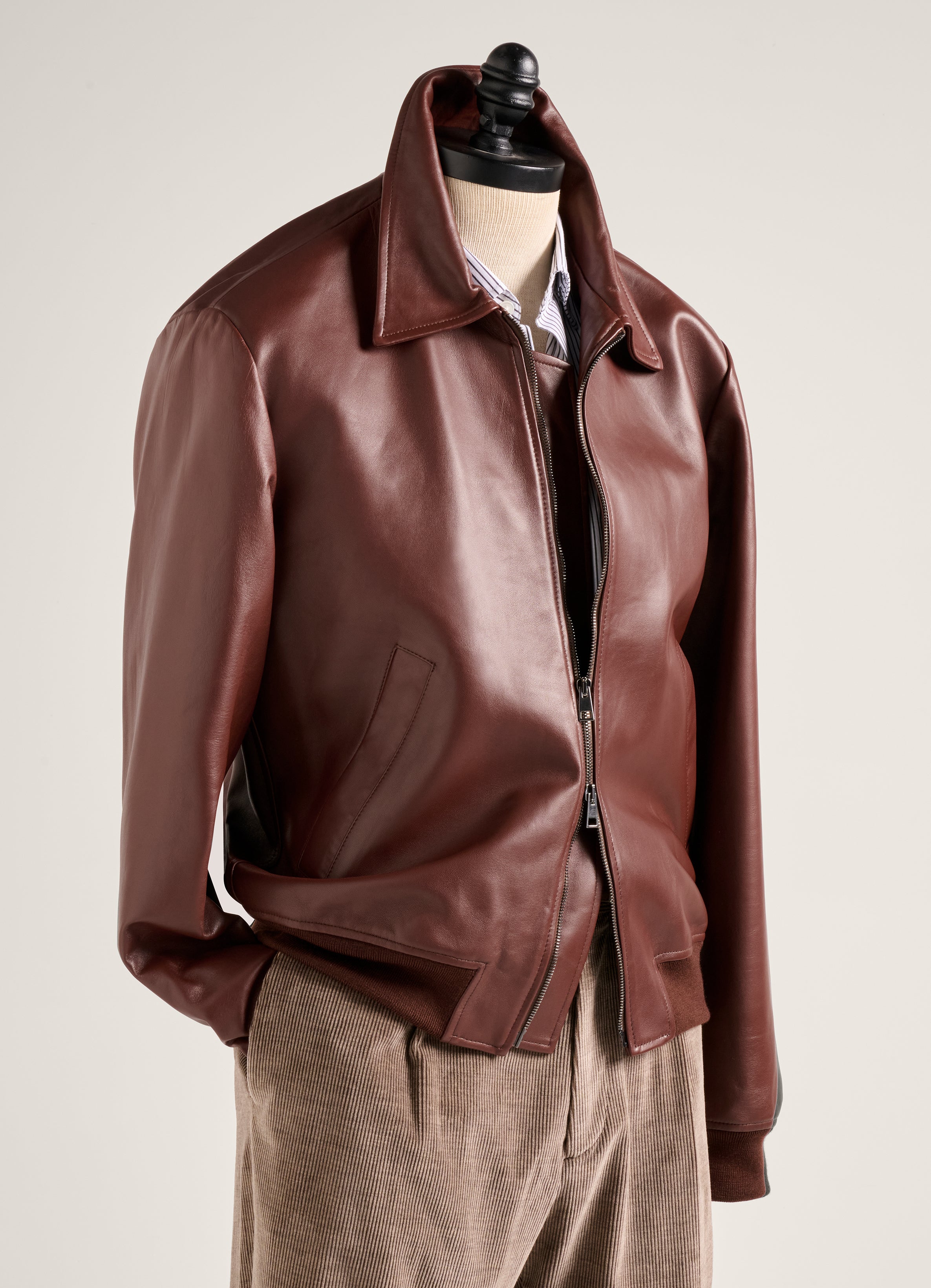 LEATHERBOMBER_1.jpg