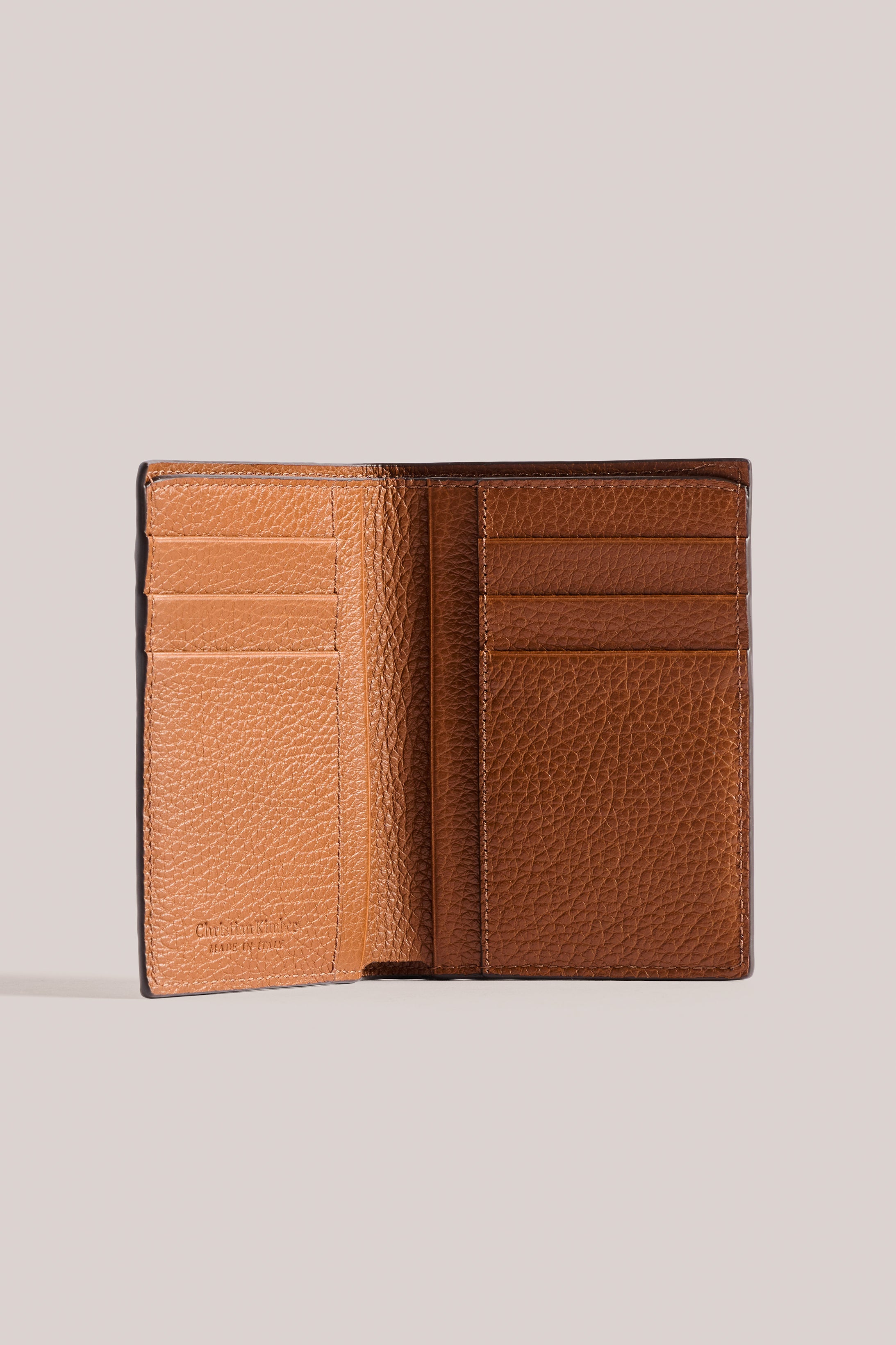 LEATHERWALLET_CARAMEL_2_c89d4ac6-74de-4c2e-a77b-a20d0f3ee99b.jpg