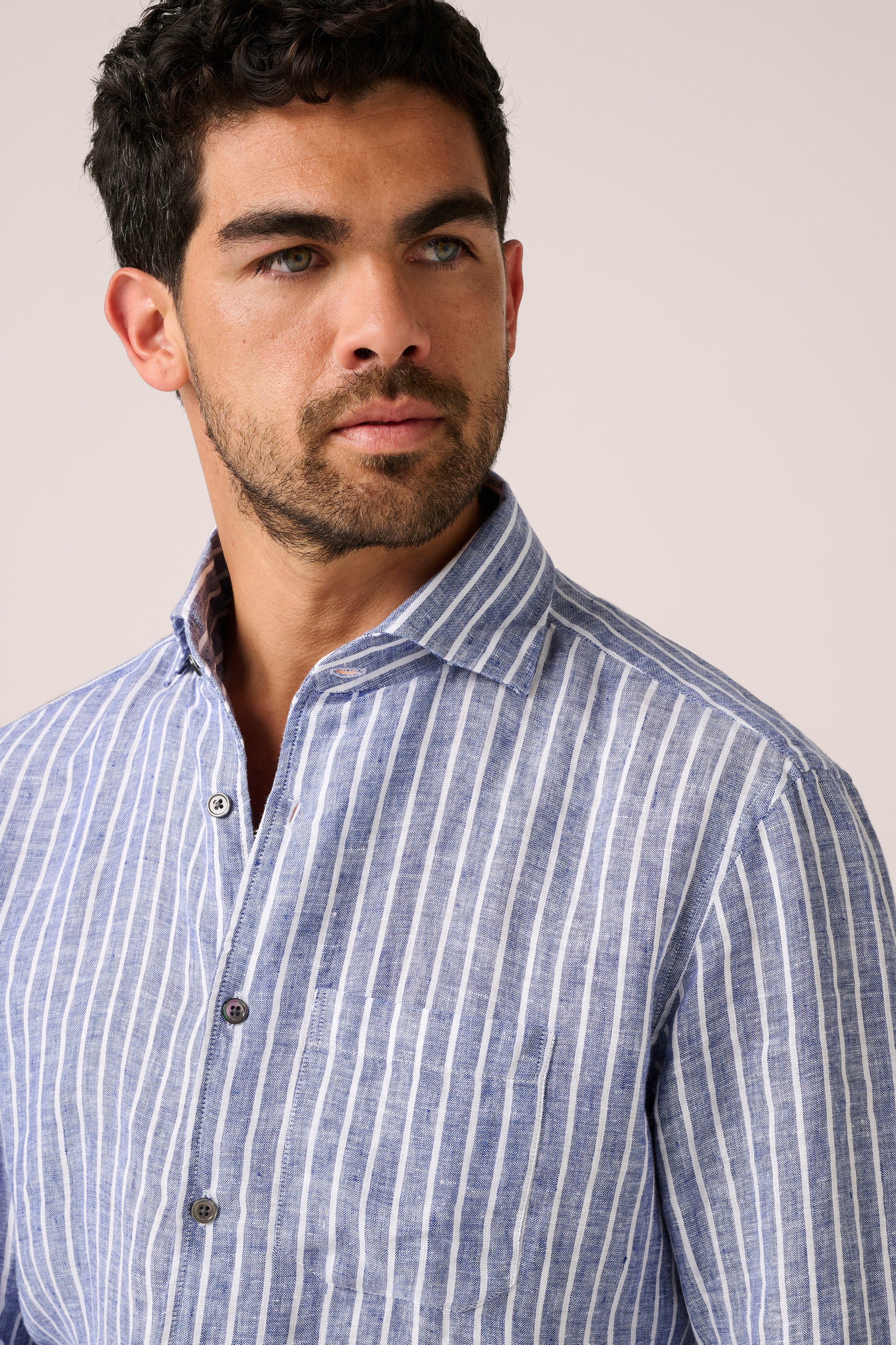 Linen_Holiday_Shirt_Blue_3.jpg