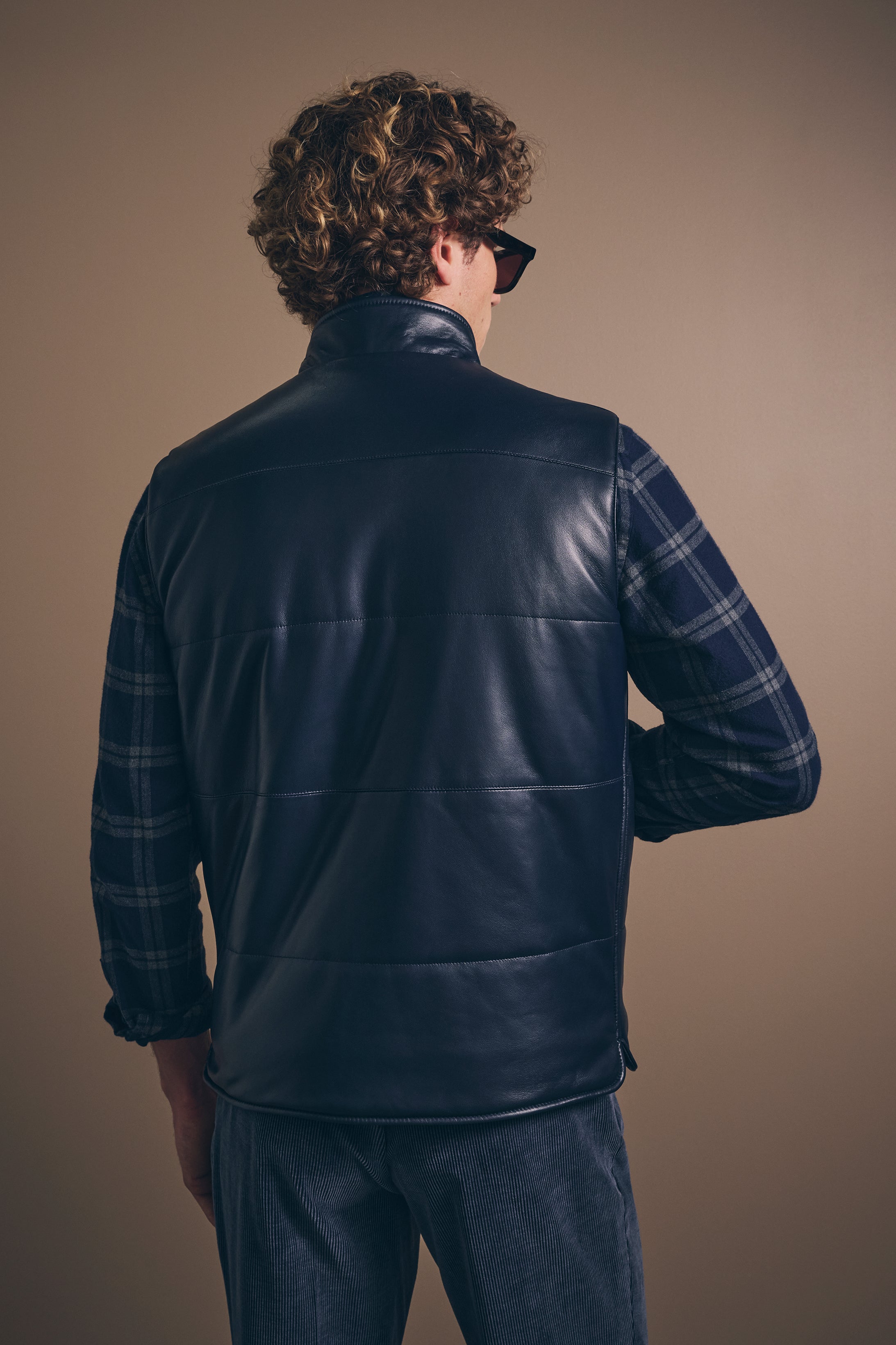 Quilted Leather Vest - Tumbled Grain Lambskin - Navy Blue