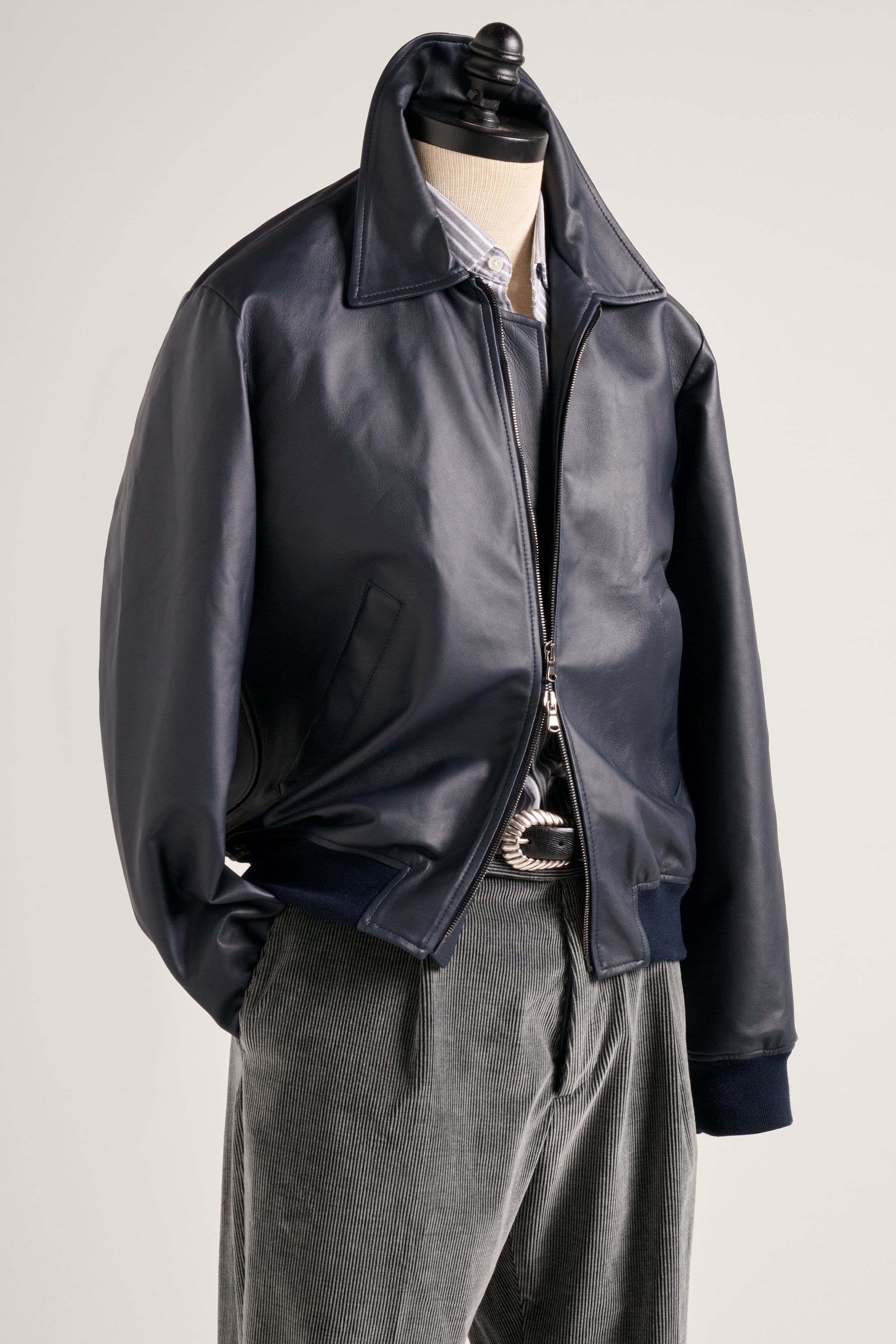 NAVYLEATHERBOMBER-1.jpg