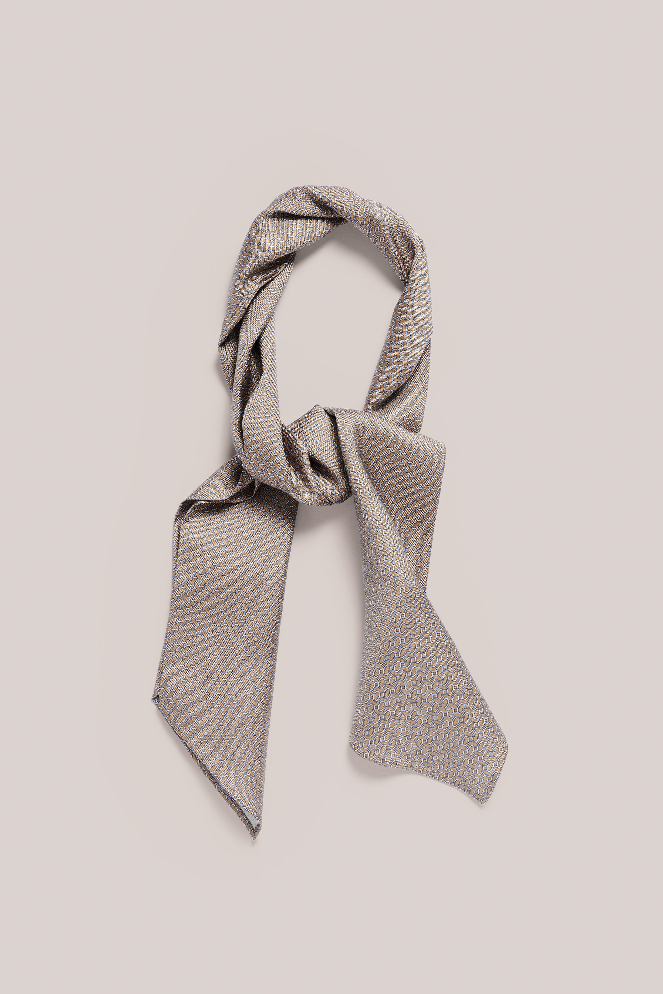 Neckscarf_bluebrownlink_1.jpg