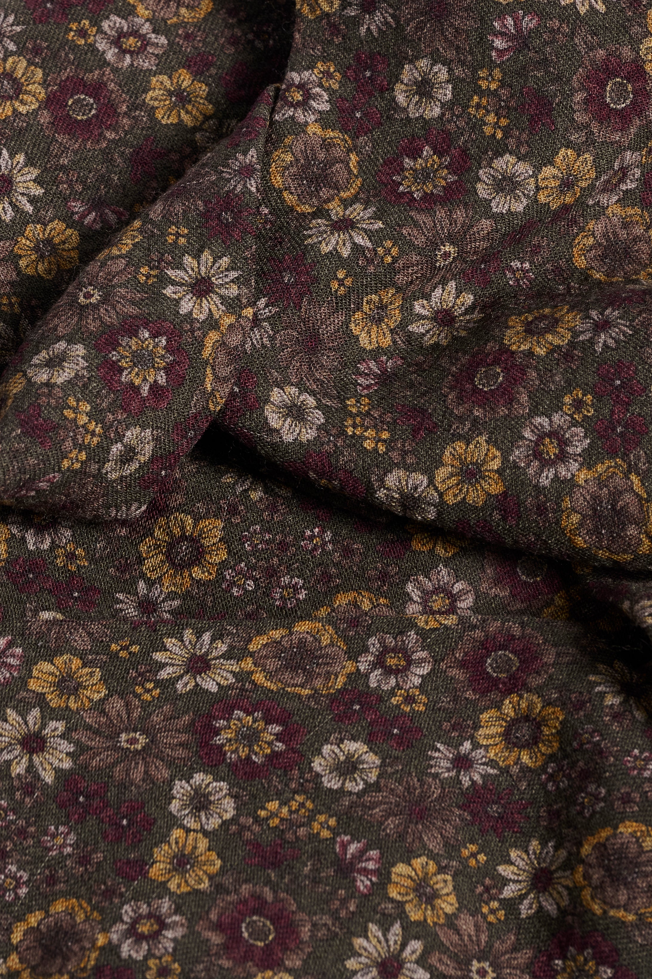 Neckscarf_multiflowers_2.jpg