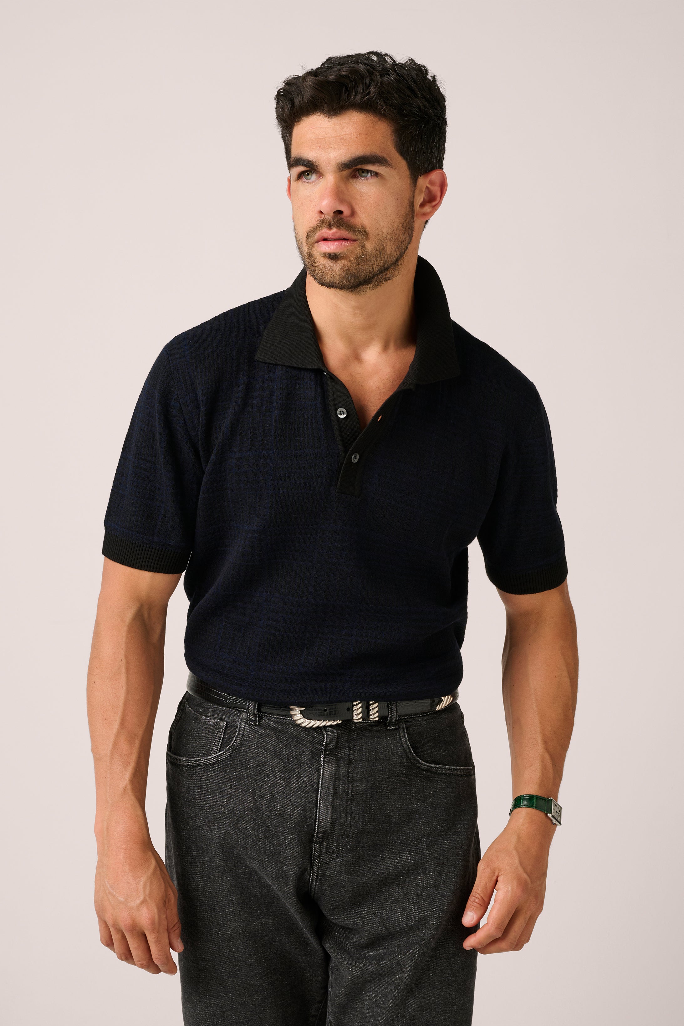 Polo_Black_1_66e28895-7d91-4454-9381-54edf2d68e4a.jpg