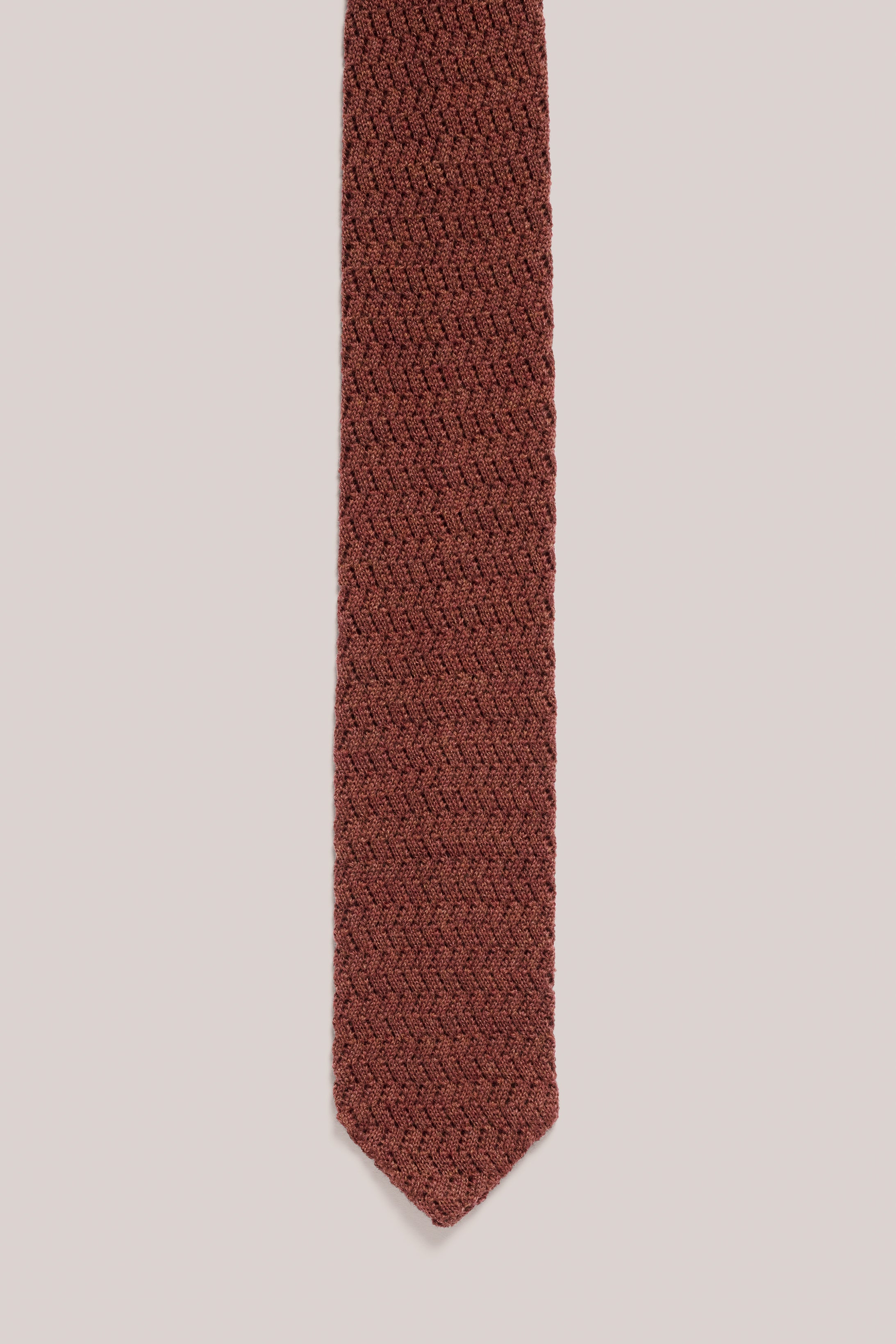 RustWoolKnitTie_0014712e-f035-46a3-8bac-6e8b90b07fdb.jpg