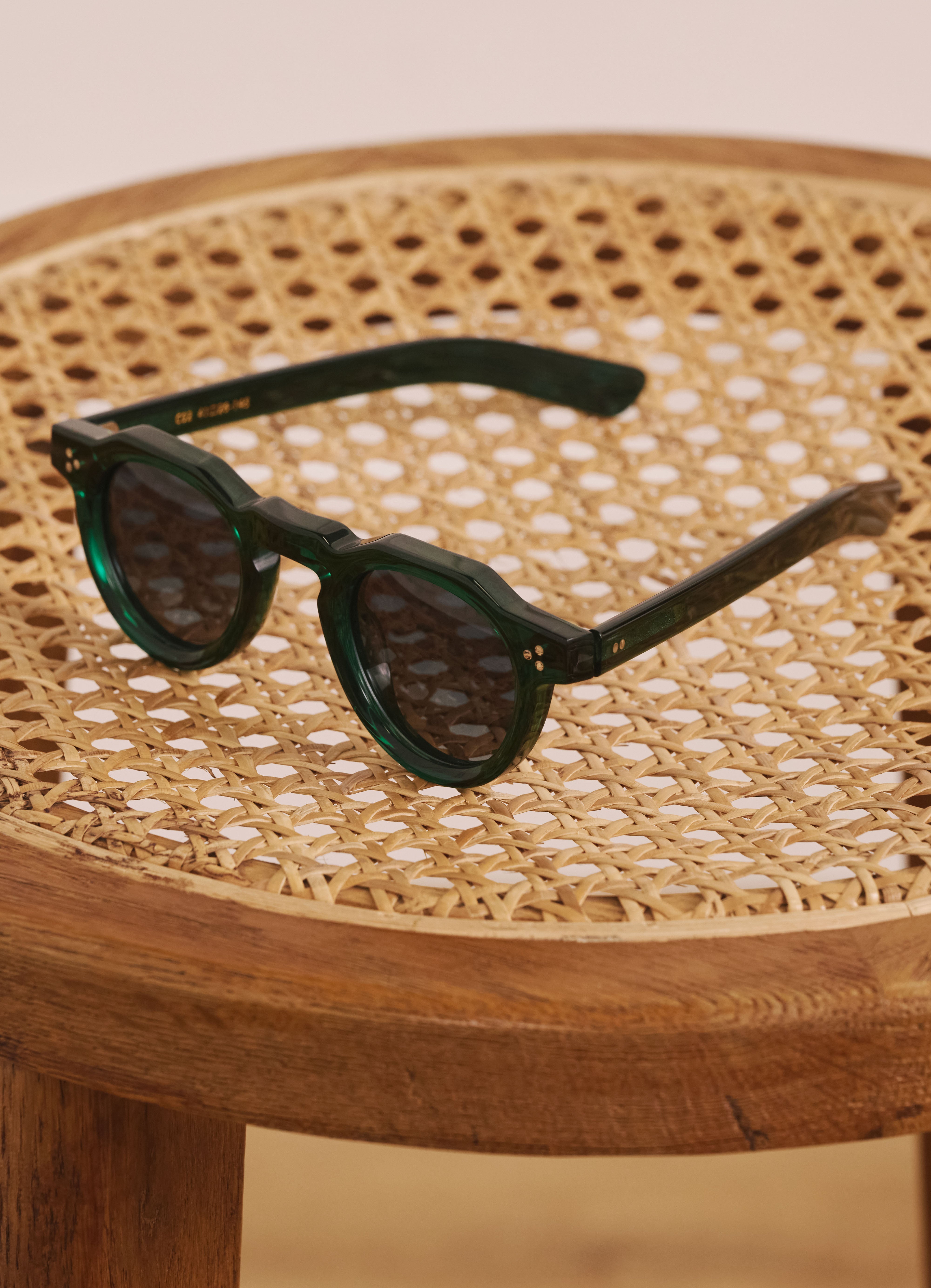 Lorne Crown Sunglasses - Green Frame / Blue Lens
