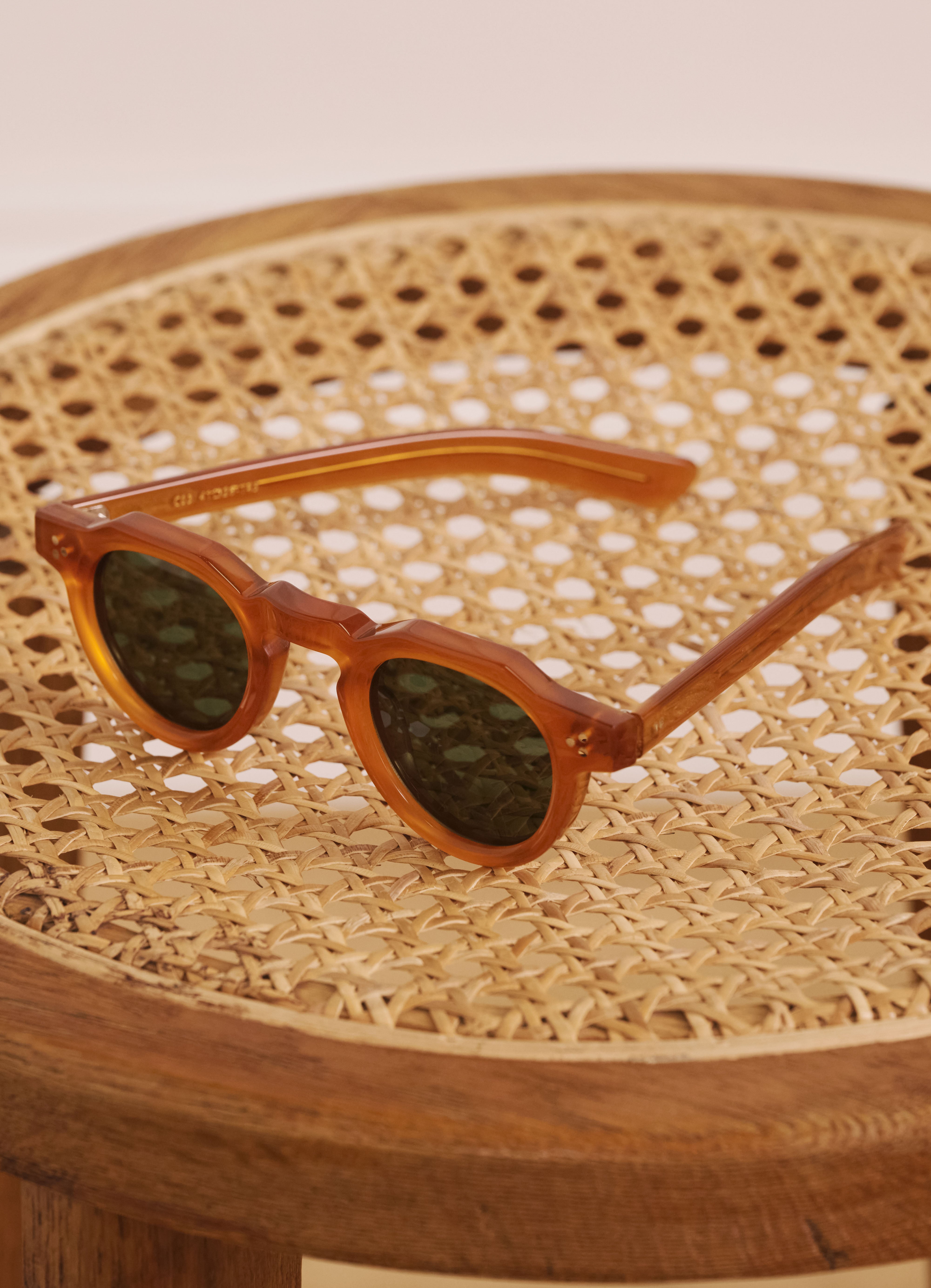 Lorne Crown Sunglasses - Camel Frame / Grey Lens