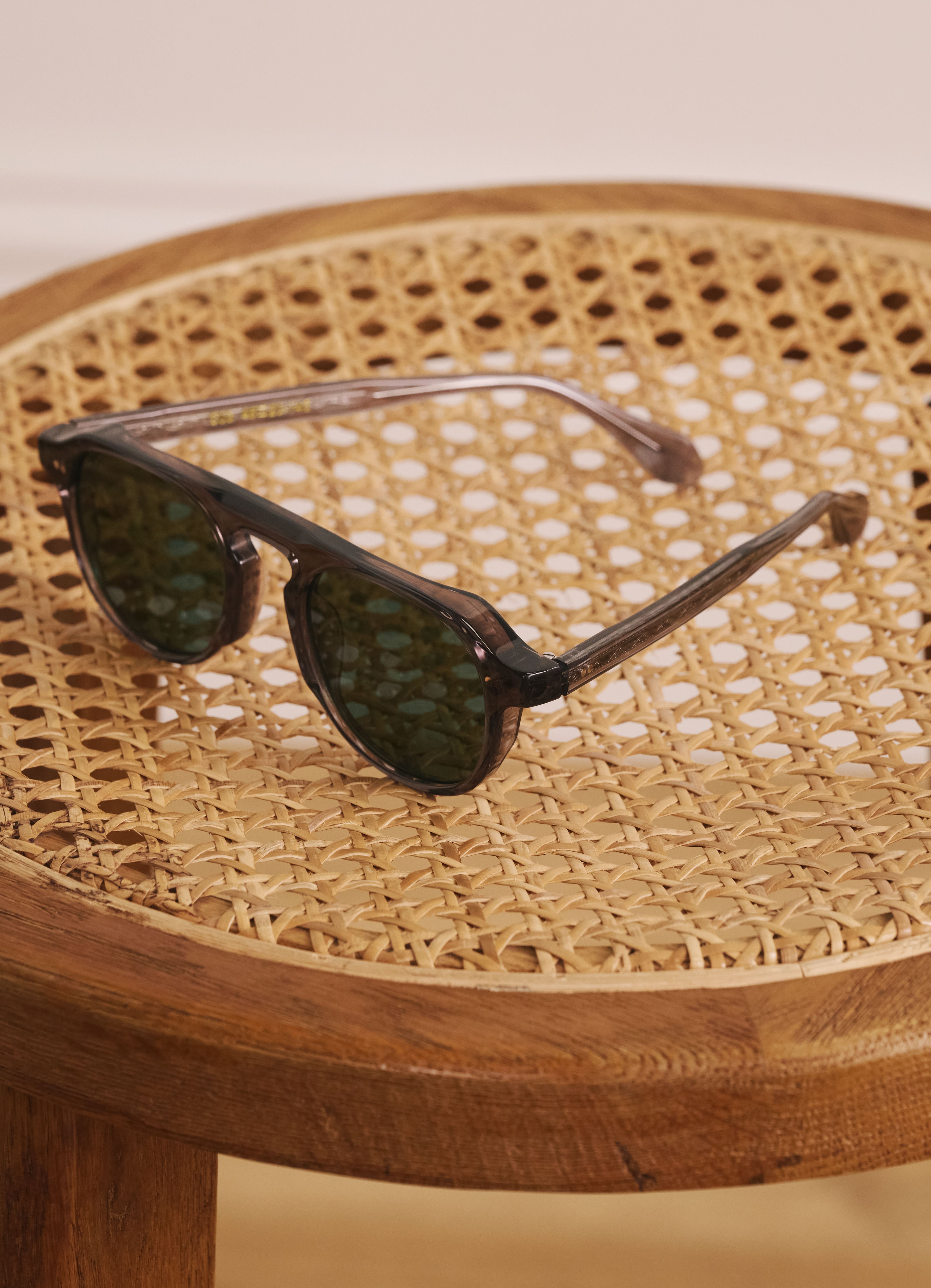 Airey's Aviator Sunglasses - Grey Frame / Green Lens