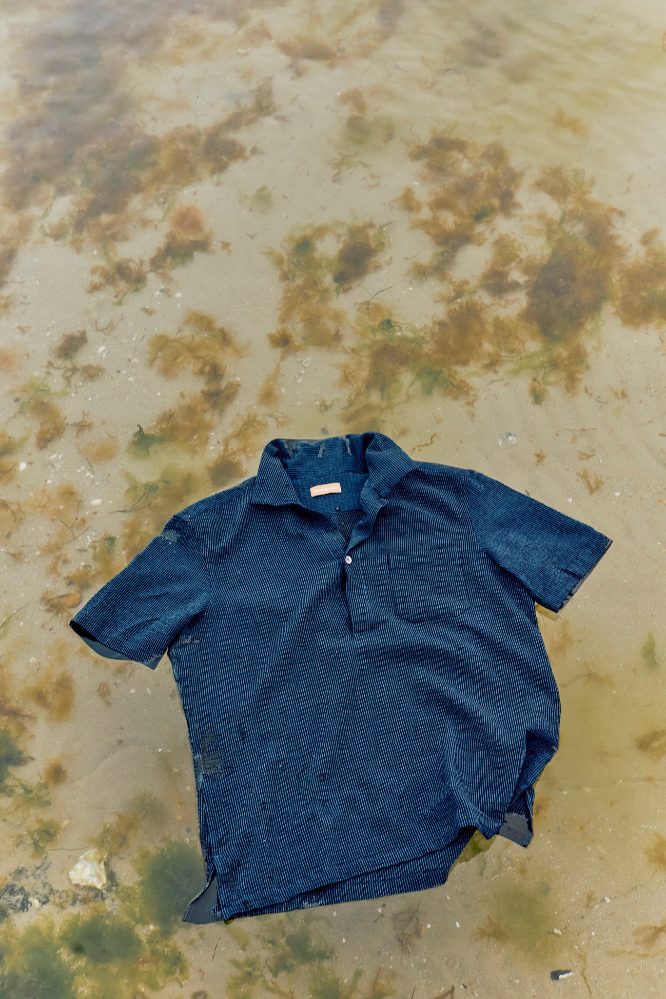 Sorrento Short Sleeve Popover- Navy Seersucker