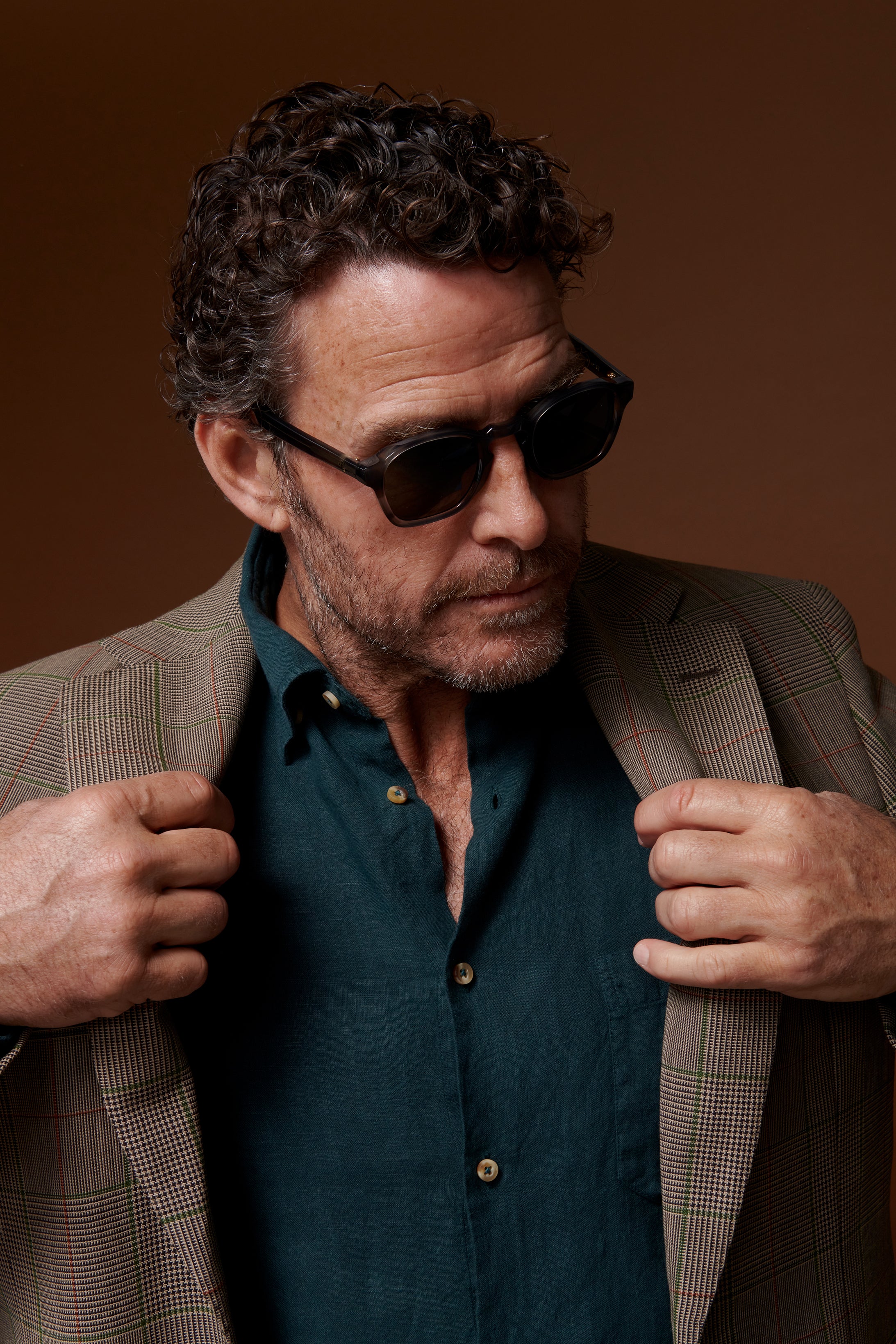 content_shirt_dark_green_0473.jpg