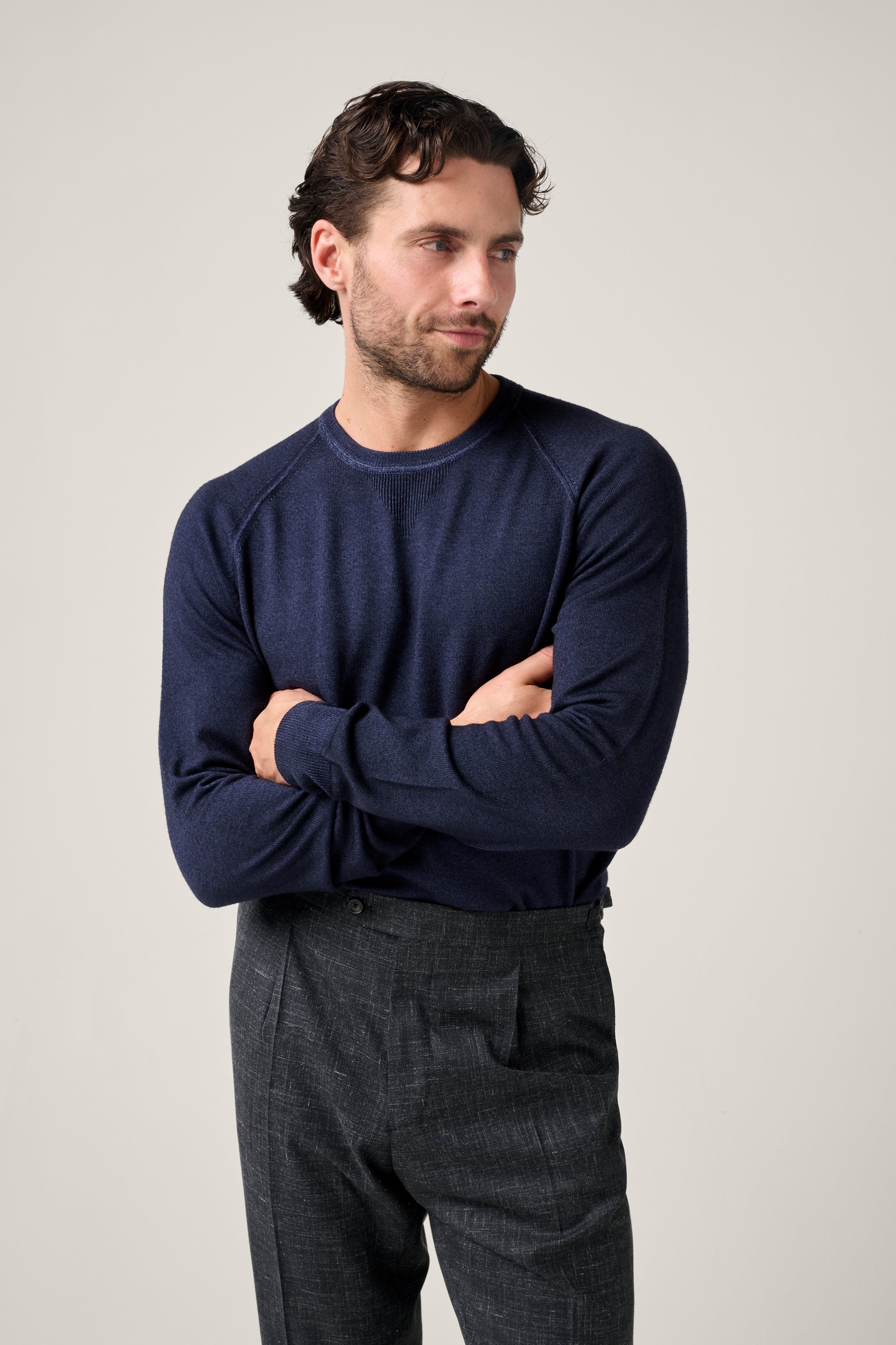 Alcott Raglan Crew Sweater - Wool - Vintage Wash Indigo Blue